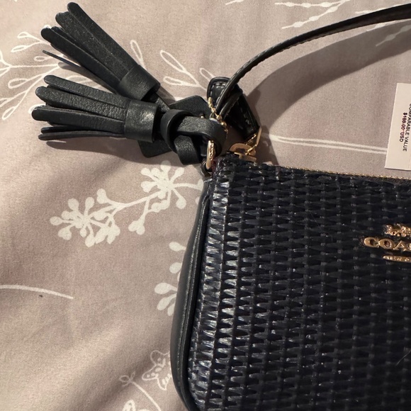 Coach Wristlet, New with tags! - Picture 3 of 5